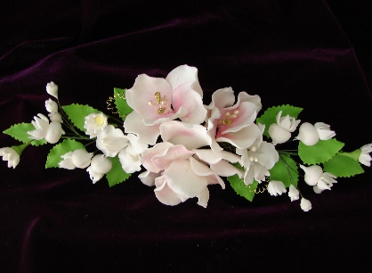 Украшение сахарное "Ветка" Белый шиповник 20 см