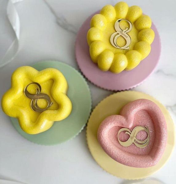 Набор акриловых топперов Золото 8 Марта 4 шт