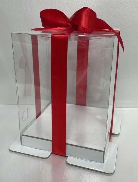 Коробка для торта прозрачная с пьедесталом 15х15х20 см