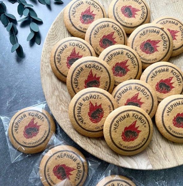 Крафтовые пряники по индивидуальному эскизу от 30 штук