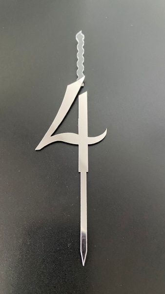 Топпер-свеча для торта Цифра 4 Серебро