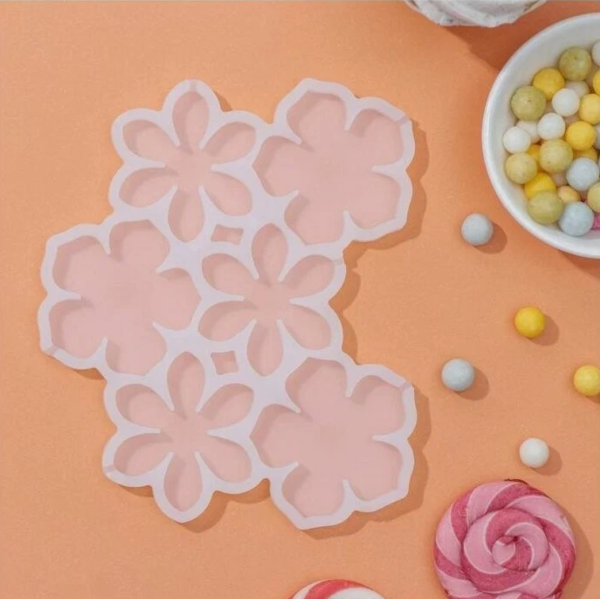 Форма для леденцов «Цветочки», 6 ячеек, 14×12×0,7 см