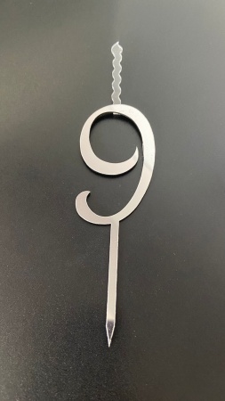 Топпер-свеча для торта Цифра 9 Серебро