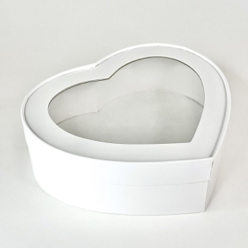 Коробка Шляпная Сердце с окном Белая 21,5х18х5,5 см