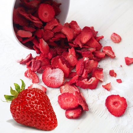 Клубника сублимированная слайсы 50 г